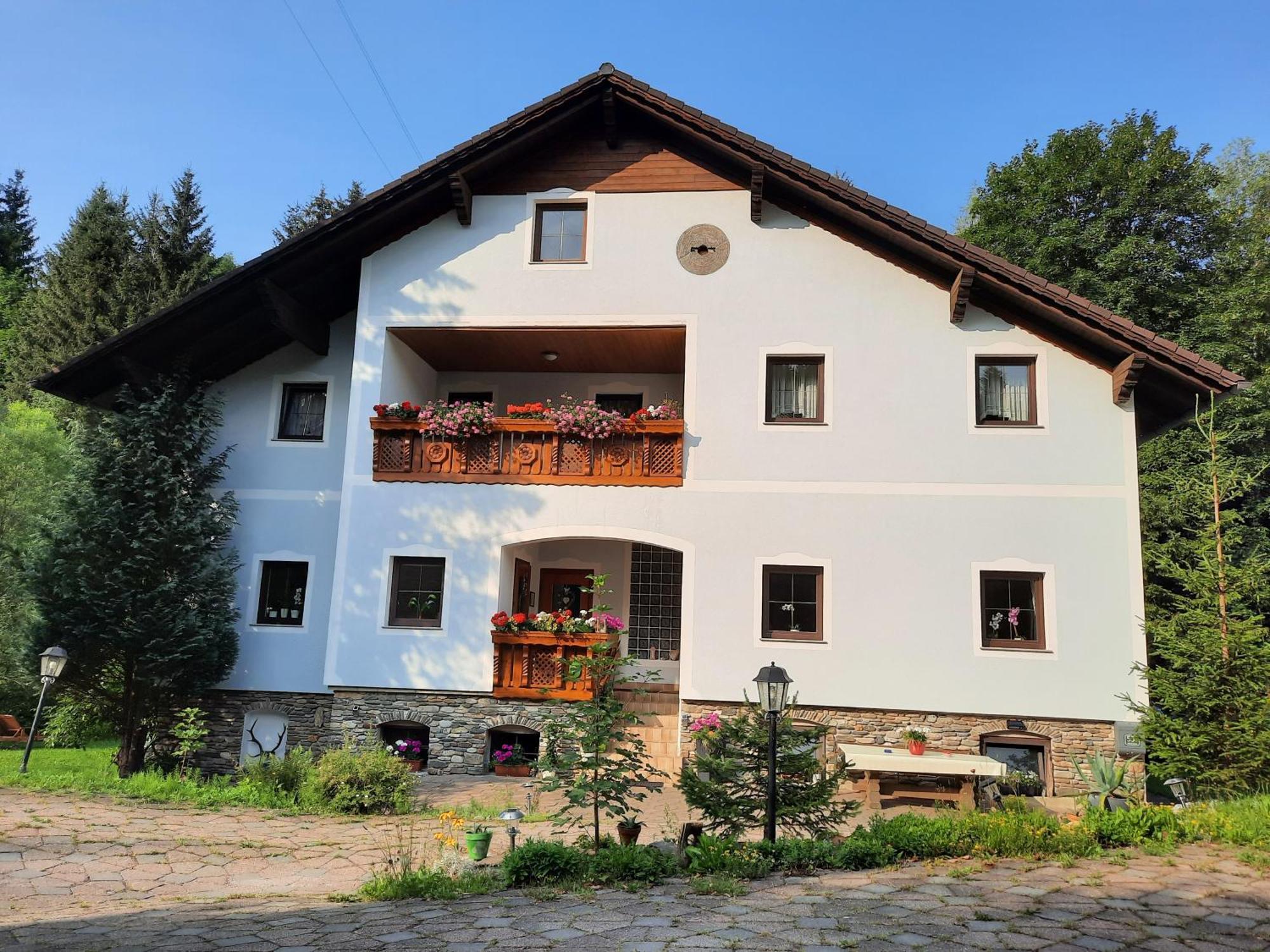 Hotel Gaestepension Edeltraud Hirschegg  Esterno foto