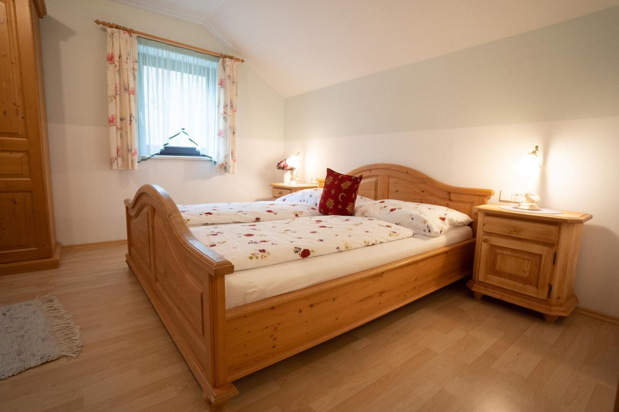 Hotel Gaestepension Edeltraud Hirschegg  Esterno foto