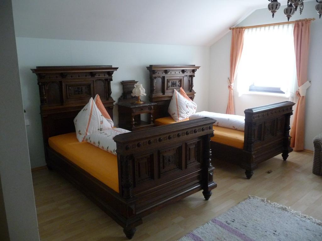 Hotel Gaestepension Edeltraud Hirschegg  Esterno foto