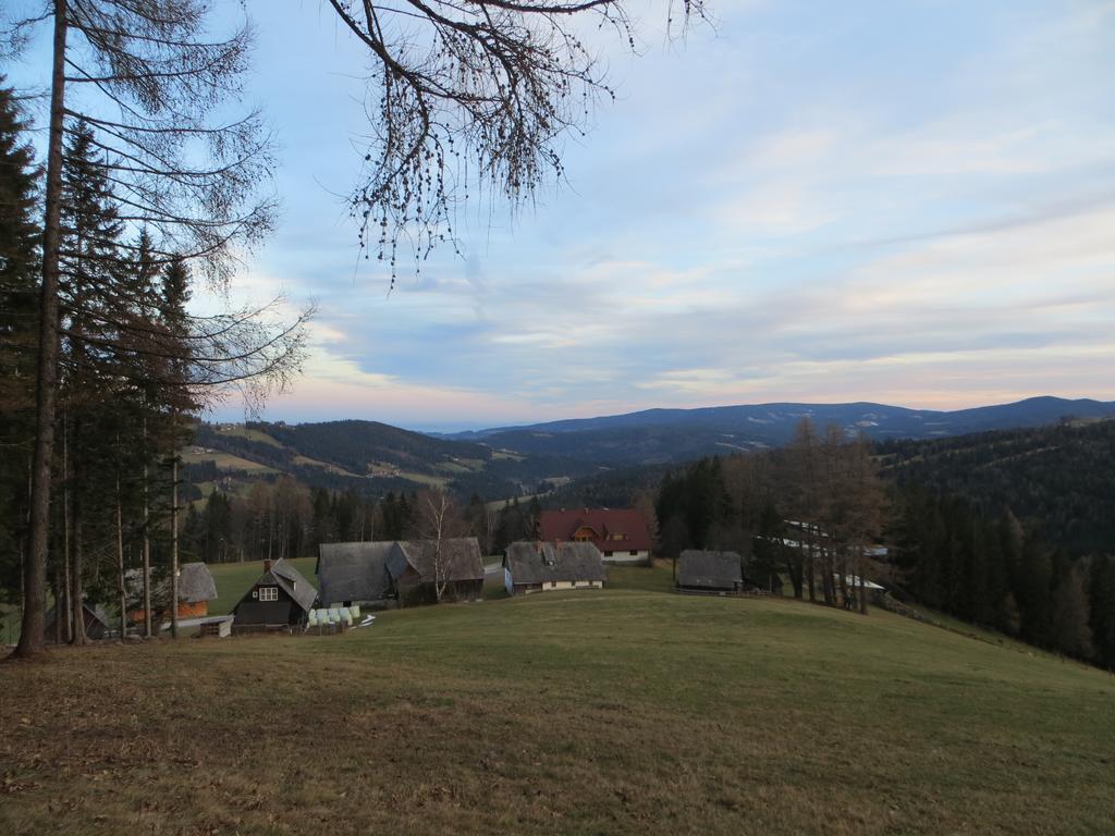 Hotel Gaestepension Edeltraud Hirschegg  Esterno foto